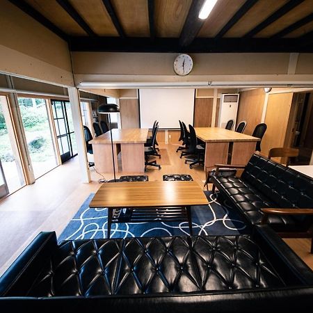 山の中の一棟貸切宿 五番地 Nambu (Yamanashi) Buitenkant foto
