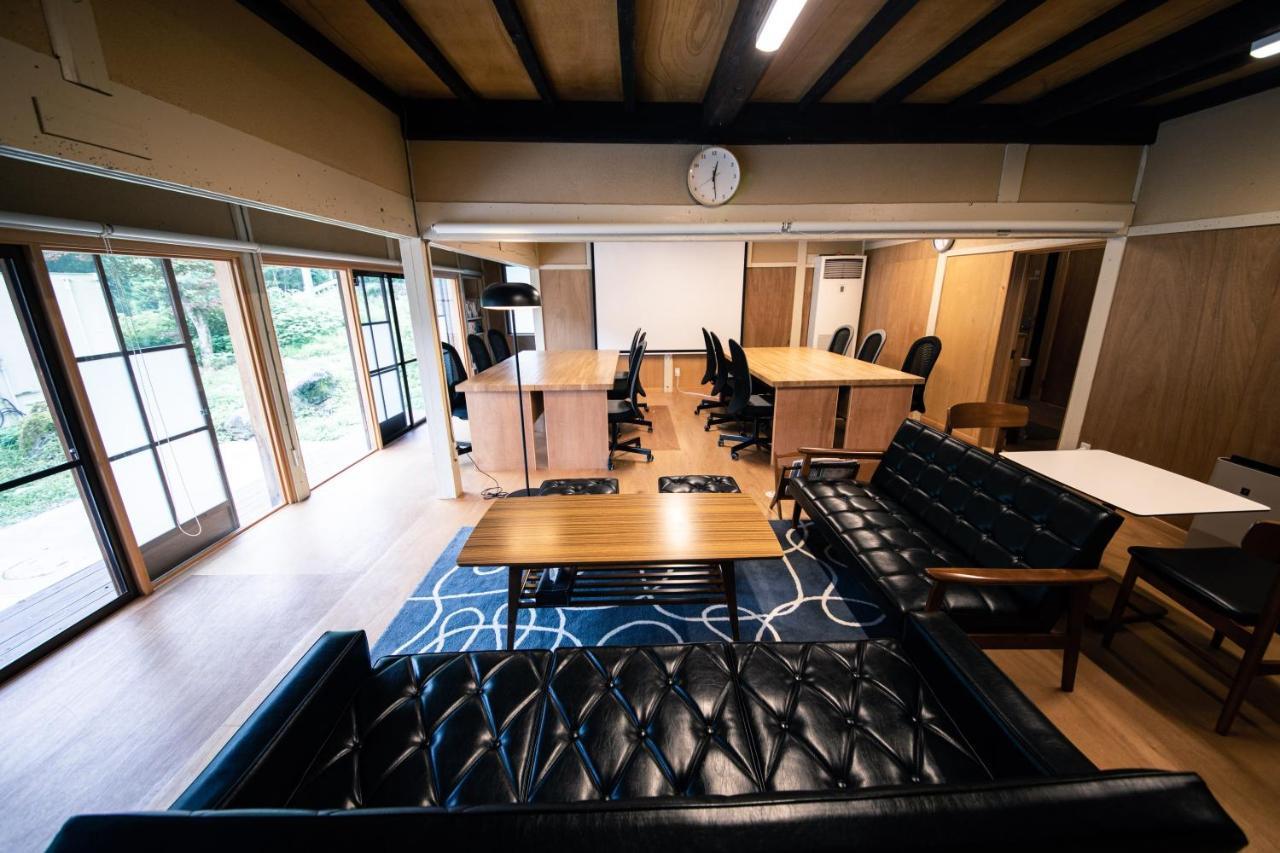 山の中の一棟貸切宿 五番地 Nambu (Yamanashi) Buitenkant foto